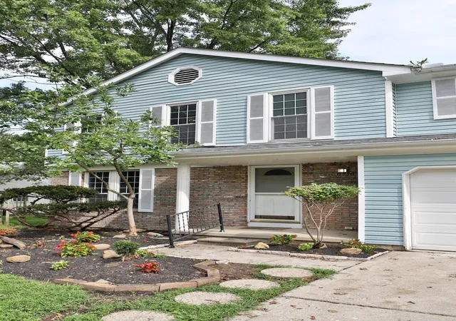 Photo 3 of Single family home for sale at 6436 Tamar Ct, Reynoldsburg, OH 43068 | MLS# 226031168 | Listing updated on 2026-09-14