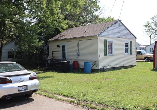 Listing Photo 4 - Condo for sale in building located at 504 Peabody Ave, Washington Court House, OH 43160