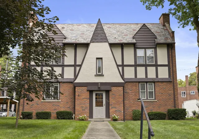Photo 2 of Townhouse for sale at 1766 King Ave, Columbus, OH 43212 | MLS# 226031569 | Listing updated on 2026-09-09