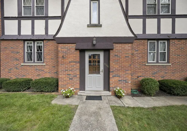Photo 3 of Townhouse for sale at 1766 King Ave, Columbus, OH 43212 | MLS# 226031569 | Listing updated on 2026-09-28