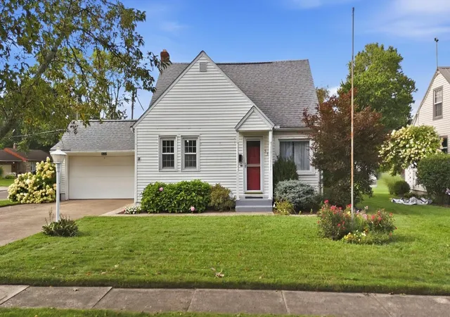 1st image of 532 Keen Ave, Ashland, OH 44805 | MLS# 226031285