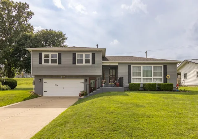 2nd image of 253 Marvel Dr, Lancaster, OH 43130 | MLS# 226031172