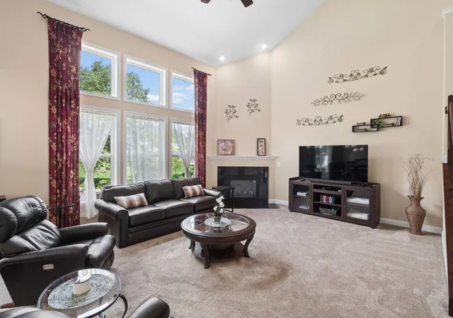 3rd image of 820 Ballater Dr, Delaware, OH 43015 | MLS# 226031842