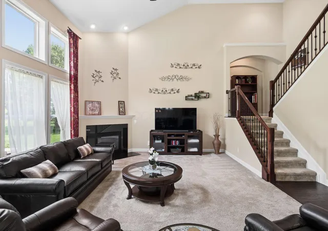 4th image of 820 Ballater Dr, Delaware, OH 43015 | MLS# 226031842