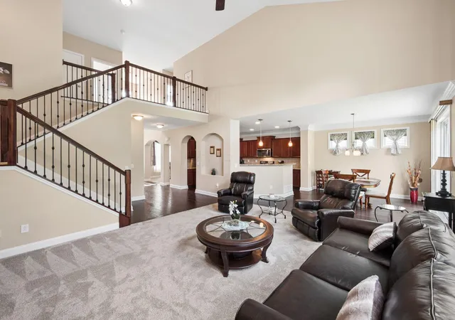 5th image of 820 Ballater Dr, Delaware, OH 43015 | MLS# 226031842