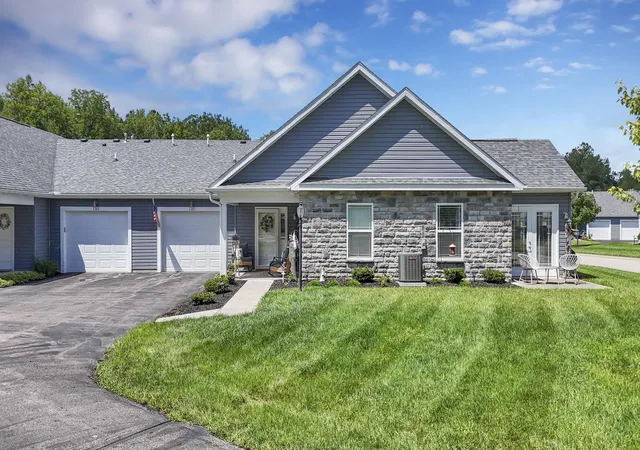 image of 1361 Epworth Forest Dr, Lancaster, OH 43130 | MLS# 226031434