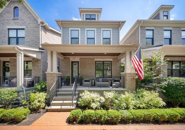 1st image of 967 W 1st Ave, Columbus, OH 43212 | MLS# 226031180