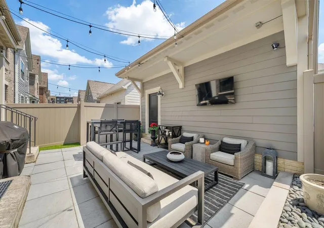 44th image of 967 W 1st Ave, Columbus, OH 43212 | MLS# 226031180