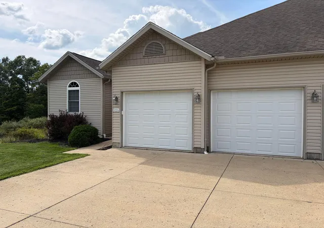 2nd image of 522 A Hickory Ln, Howard, OH 43028 | MLS# 226031423