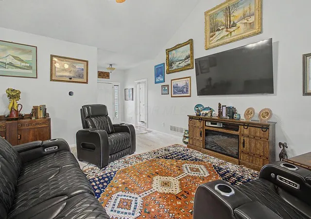 4th image of 522 A Hickory Ln, Howard, OH 43028 | MLS# 226031423