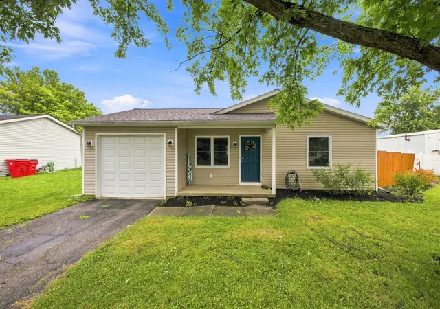 2nd image of 109 Dover Rd, London, OH 43140 | MLS# 226031211