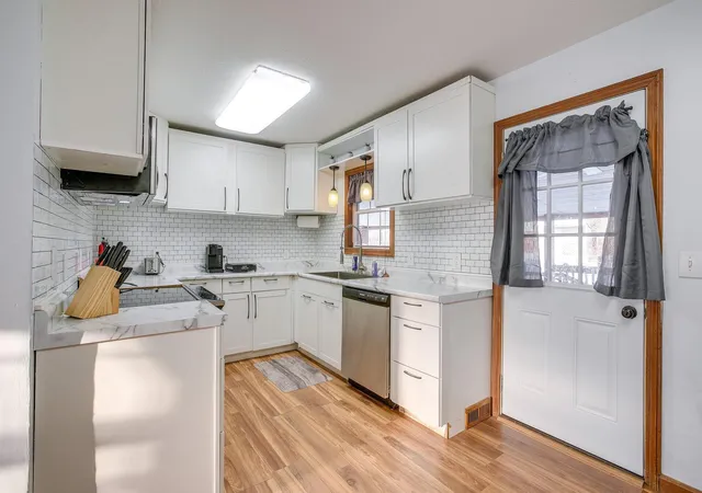 2nd image of 13647 Wesley Dr, Logan, OH 43138 | MLS# 226031236