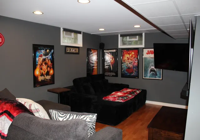 5th image of 1800 Pembrook Rd, Springfield, OH 45504 | MLS# 226031235