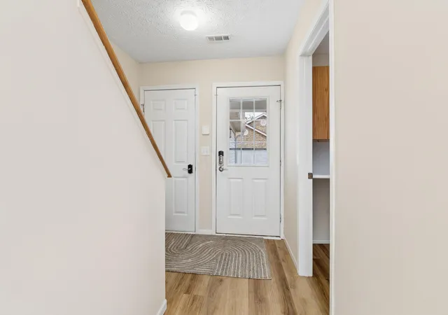Photo 3 of Condo for sale at 1967 Bashan Dr #82D, Columbus, OH 43228 | MLS# 226032202 | Listing updated on 2026-10-06