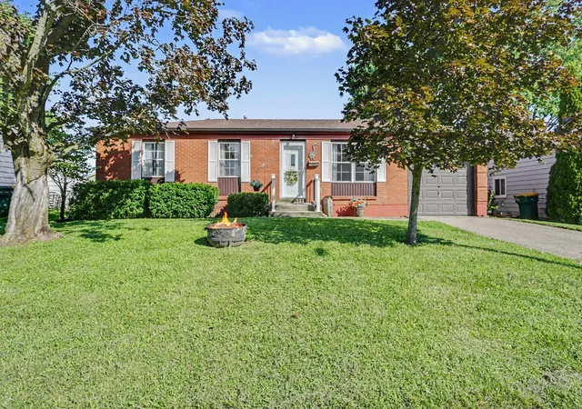 Photo 3 of Single family home for sale at 750 Crescent Dr, West Jefferson, OH 43162 | MLS# 226031387 | Listing updated on 2026-09-24