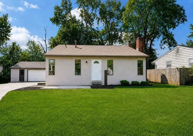 Photo 1 of Single family home for sale at 2831 Louise Ave, Grove City, OH 43123 | MLS# 226032850 | Listing updated on 2026-09-17