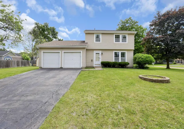 3rd image of 494 Timbercreek Rd, Reynoldsburg, OH 43068 | MLS# 226031280