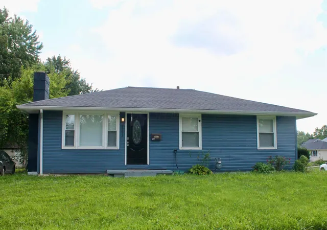 1st image of 2193 Myrtle Ave, Columbus, OH 43211 | MLS# 226031515