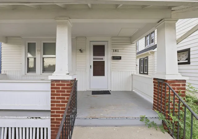 Photo 4 of Single family home for sale at 181 N Wheatland Ave, Columbus, OH 43204 | MLS# 226032157 | Listing updated on 2026-10-09