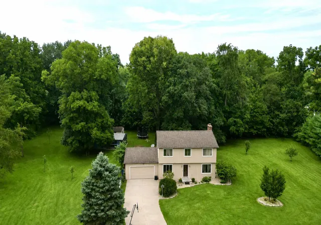 1st image of 246 Woodview Dr, Chillicothe, OH 45601 | MLS# 226031308