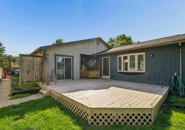 Photo 39 of Single family home for sale at 540 Forestwood Dr, Columbus, OH 43230 | MLS# 226031307 | Listing updated on 2026-09-03