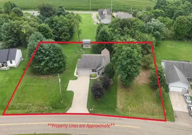 1st image of 3670 Apple Valley Dr, Howard, OH 43028 | MLS# 226031296