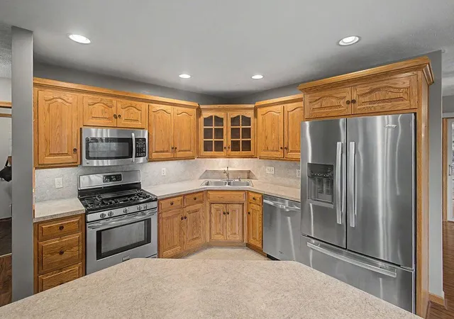 Photo 3 of Single family home for sale at 3670 Apple Valley Dr, Howard, OH 43028 | MLS# 226031296 | Listing updated on 2026-08-20