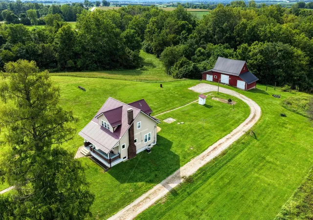 4th image of 9182 Rapid Forge Rd, Greenfield, OH 45123 | MLS# 226031317