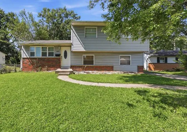 Photo 1 of Single family home for sale at 1651 Wilton Dr, Columbus, OH 43227 | MLS# 226032584 | Listing updated on 2026-09-09