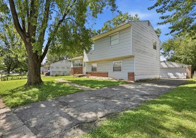 Photo 2 of Single family home for sale at 1651 Wilton Dr, Columbus, OH 43227 | MLS# 226032584 | Listing updated on 2026-09-09