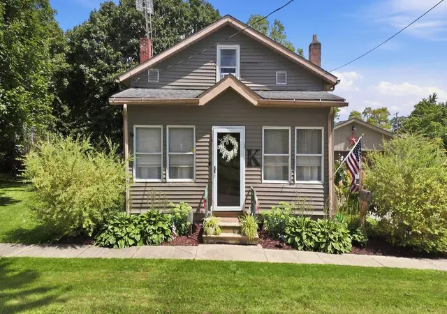 Photo 1 of Single family home for sale at 45 Bell St, Plymouth, OH 44865 | MLS# 226031402 | Listing updated on 2026-08-31