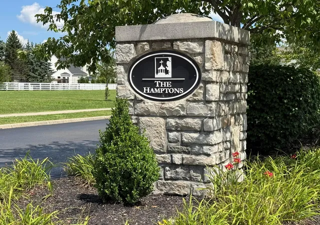 2nd image of 7147 Colonial Affair Dr #4, New Albany, OH 43054 | MLS# 226031594