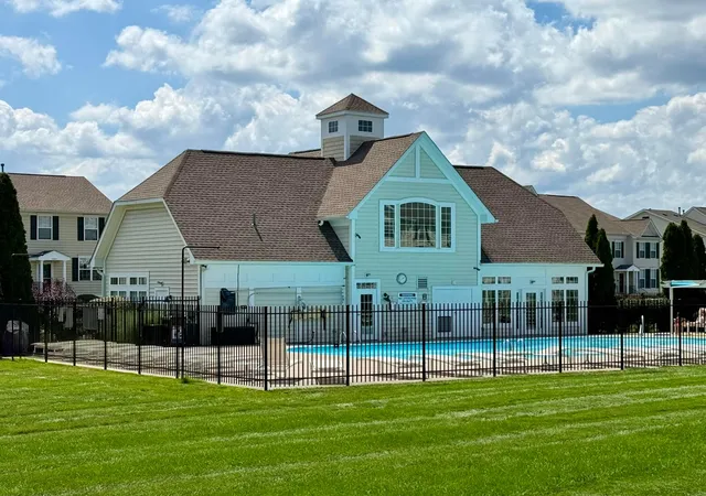 image of 7147 Colonial Affair Dr, New Albany, OH 43054