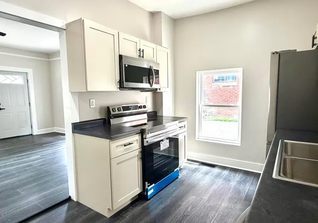 4th image of 2 W Ing St, Kingston, OH 45644 | MLS# 226031346