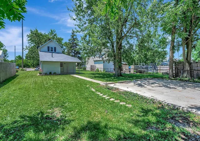 4th image of 304 Uncapher Ave, Marion, OH 43302 | MLS# 226031341