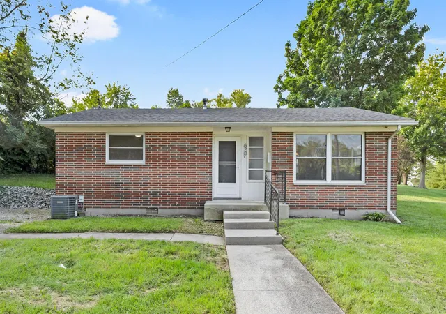 Photo 1 of Single family home for sale at 620 N Park St, Bellefontaine, OH 43311 | MLS# 226032126 | Listing updated on 2026-09-02