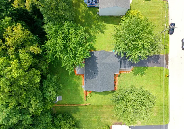 Photo 3 of Single family home for sale at 9825 Lynns Rd, Etna, OH 43062 | MLS# 226032014 | Listing updated on 2026-09-18