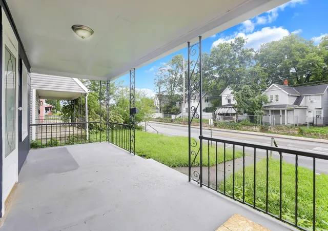 4th image of 2675 Sullivant Ave, Columbus, OH 43204 | MLS# 226031363