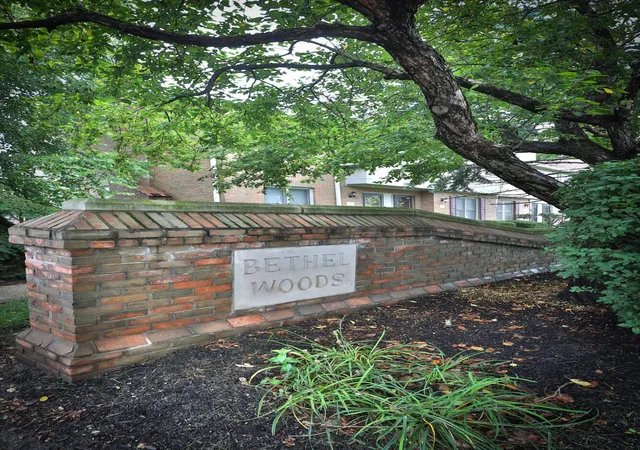 44th image of 1732 Bethel Rd, Columbus, OH 43220 | MLS# 226031371