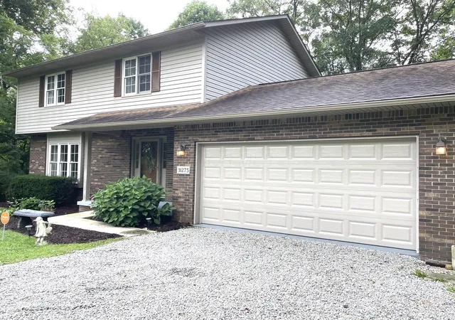 2nd image of 31275 Deerfield Dr, Logan, OH 43138 | MLS# 226031375