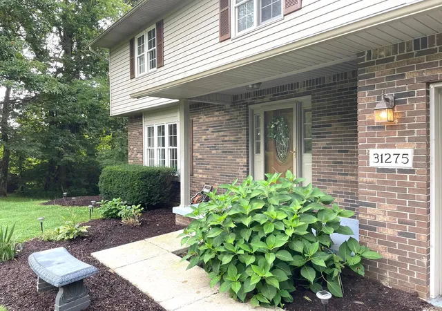 4th image of 31275 Deerfield Dr, Logan, OH 43138 | MLS# 226031375