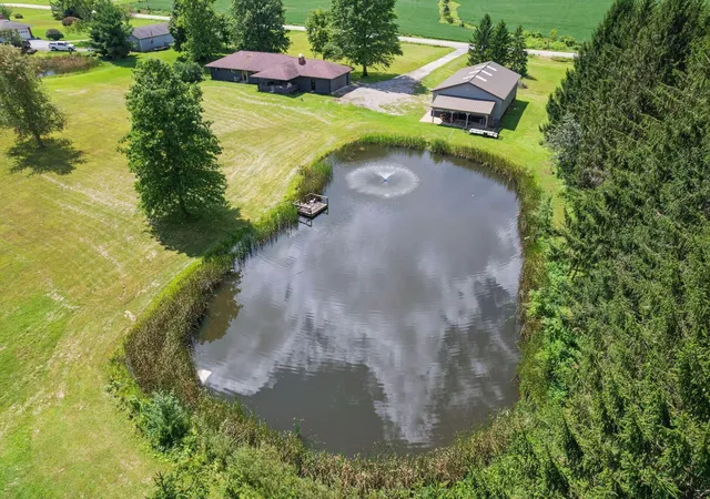 Photo 4 of Single family home for sale at 2017 Hazelton-Etna Rd Sw, Pataskala, OH 43062 | MLS# 226031902 | Listing updated on 2026-09-29