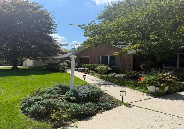 Photo 1 of Sale Pending at 749 Harding Rd, Marion, OH 43302 | MLS# 226031925 | Listing updated on 2026-09-11