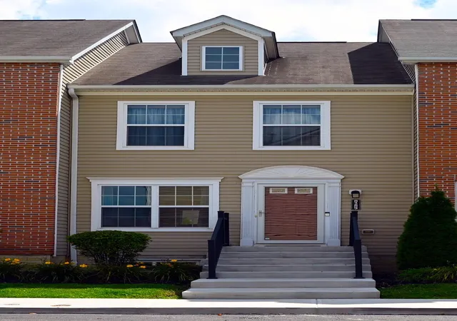 1st image of 8289 Bruntsfield Rd, Columbus, OH 43235 | MLS# 226031894