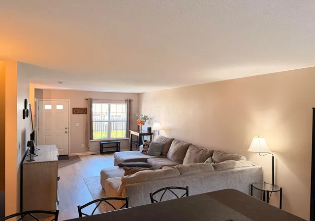 Photo 3 of Sale Pending at 8289 Bruntsfield Rd, Columbus, OH 43235 | MLS# 226031894 | Listing updated on 2026-10-02