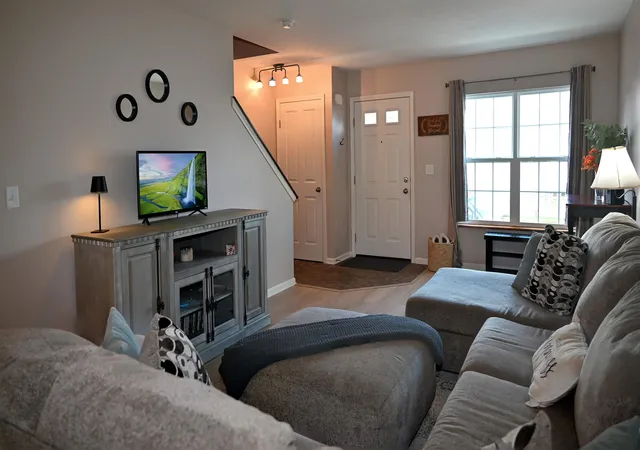 5th image of 8289 Bruntsfield Rd, Columbus, OH 43235 | MLS# 226031894