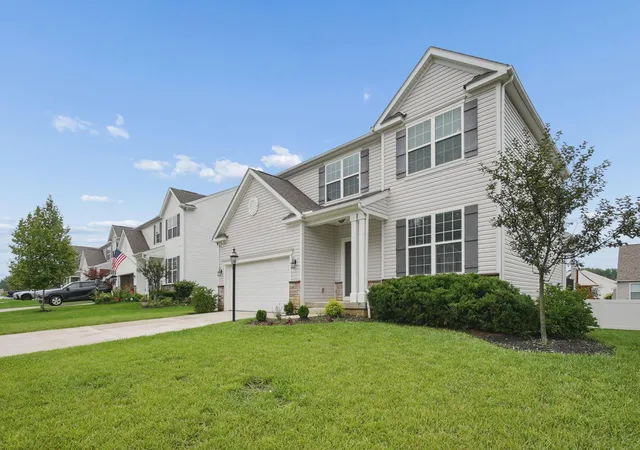 5th image of 160 Old Bay Dr, Pataskala, OH 43062 | MLS# 226031520