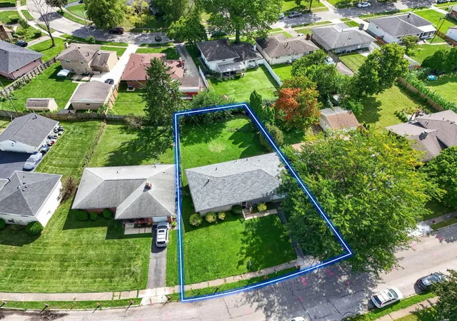 2nd image of 4381 E Mound St, Columbus, OH 43227 | MLS# 226031390