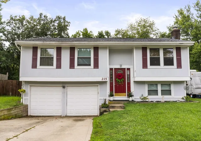 Photo 1 of Single family home for sale at 215 Greenlake St, Galloway, OH 43119 | MLS# 226031405 | Listing updated on 2026-09-14