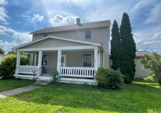 Photo 1 of Single family home for sale at 455 Long St, Ashville, OH 43103 | MLS# 226031396 | Listing updated on 2026-08-25